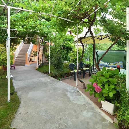 Apartment Enjoy You Split